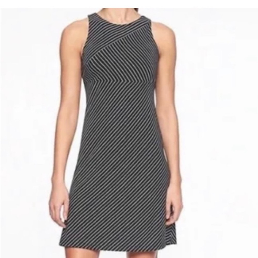 Athleta Santorini Thera Dress - XS